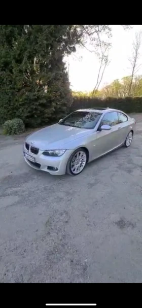 BMW 330 d ПРОБЛЕМ В МОТОРА / M-pack / Keyless / Hi-Fi /, снимка 1