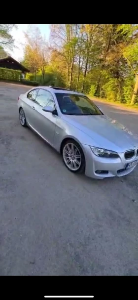 BMW 330 d ПРОБЛЕМ В МОТОРА / M-pack / Keyless / Hi-Fi /, снимка 2