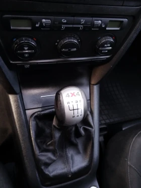 Skoda Octavia 1.9 TDI 105 4x4, снимка 10