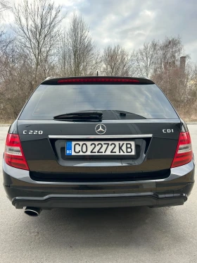 Mercedes-Benz C 220 - 7160 € / 14003.74 лв. - 72120055 4