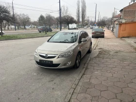 ������ Opel Astra