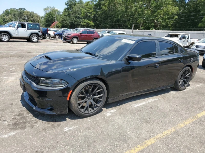 Dodge Charger 6.4L 8 Rear-wheel drive, снимка 1 - Автомобили и джипове - 48163882