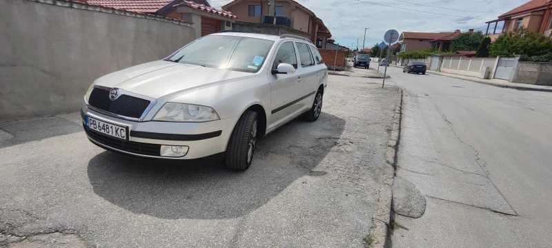 Skoda Octavia 2.0 FSI 4X4, снимка 1 - Автомобили и джипове - 48949142