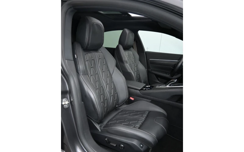 Peugeot 508 PHEV/225HP/GT/ACC/PANO/FOCAL/MASSAGE/AMBI/CAM/336v, снимка 11 - Автомобили и джипове - 50098329