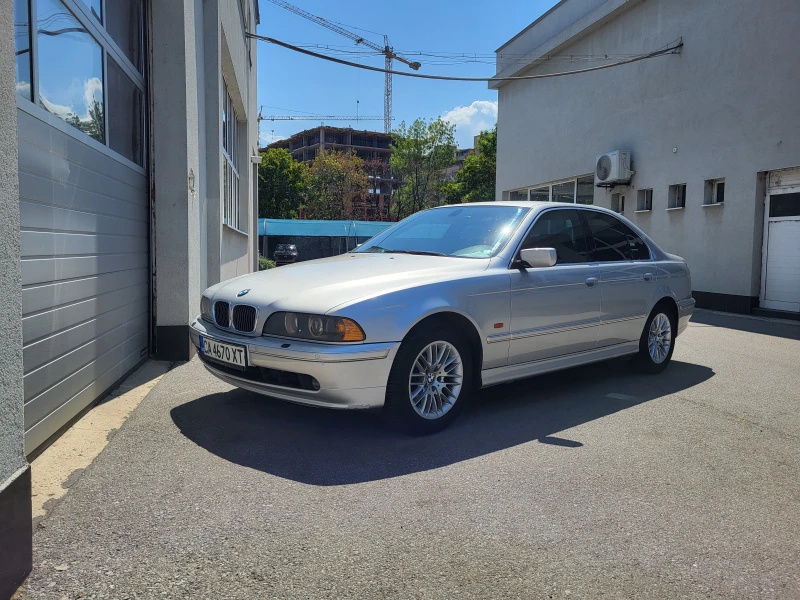 BMW 535 iA, снимка 4 - Автомобили и джипове - 51752128