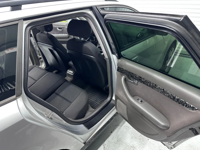 Audi A4, снимка 8 - Автомобили и джипове - 52041077