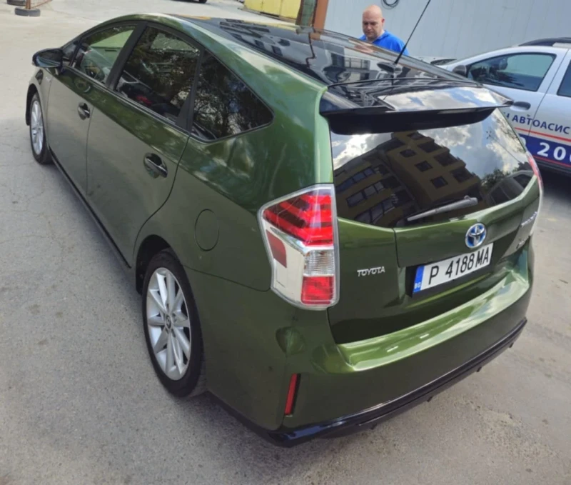 Toyota Prius Plus + , снимка 2 - Автомобили и джипове - 52113689