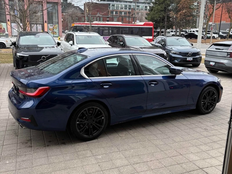 BMW 330 * 330i xDrive * CARFAX * БЕЗ ПЪРВОНАЧАЛНА ВНОСКА, снимка 3 - Автомобили и джипове - 53102496