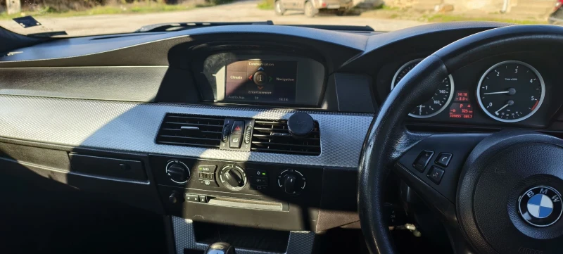 BMW 525 E60, снимка 8 - Автомобили и джипове - 53177222