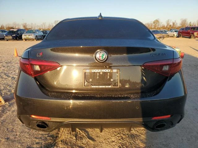 Alfa Romeo Giulia, снимка 3 - Автомобили и джипове - 49211081