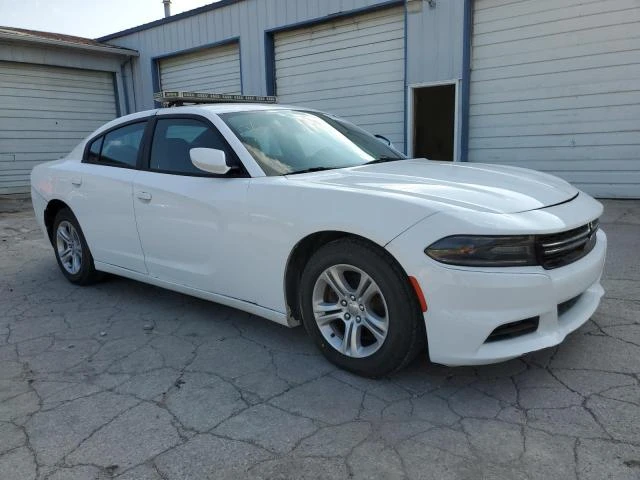 Dodge Charger SE - изображение 4
