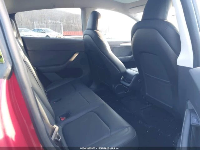 Tesla Model Y AWD LONG RANGE DUAL MOTOR ALL-WHEEL DRIVE, снимка 11 - Автомобили и джипове - 53507441
