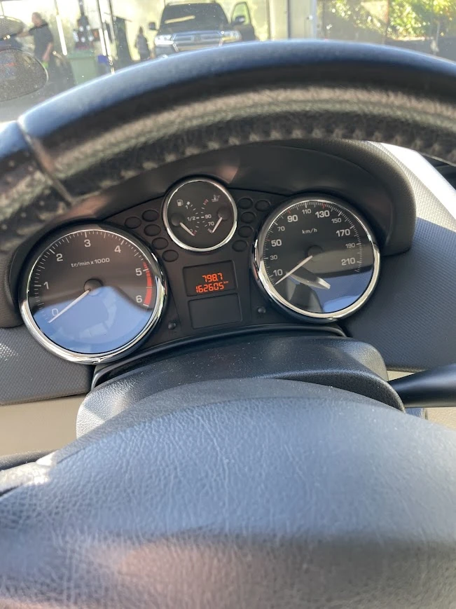 Peugeot 207 Trendy, снимка 6 - Автомобили и джипове - 56323409