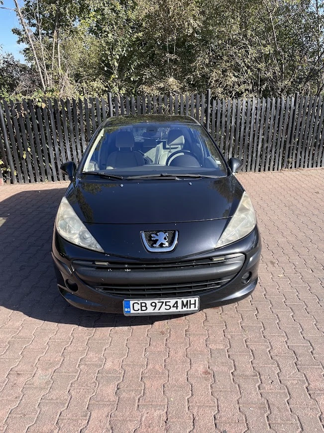 Peugeot 207 Trendy, снимка 2 - Автомобили и джипове - 56323409