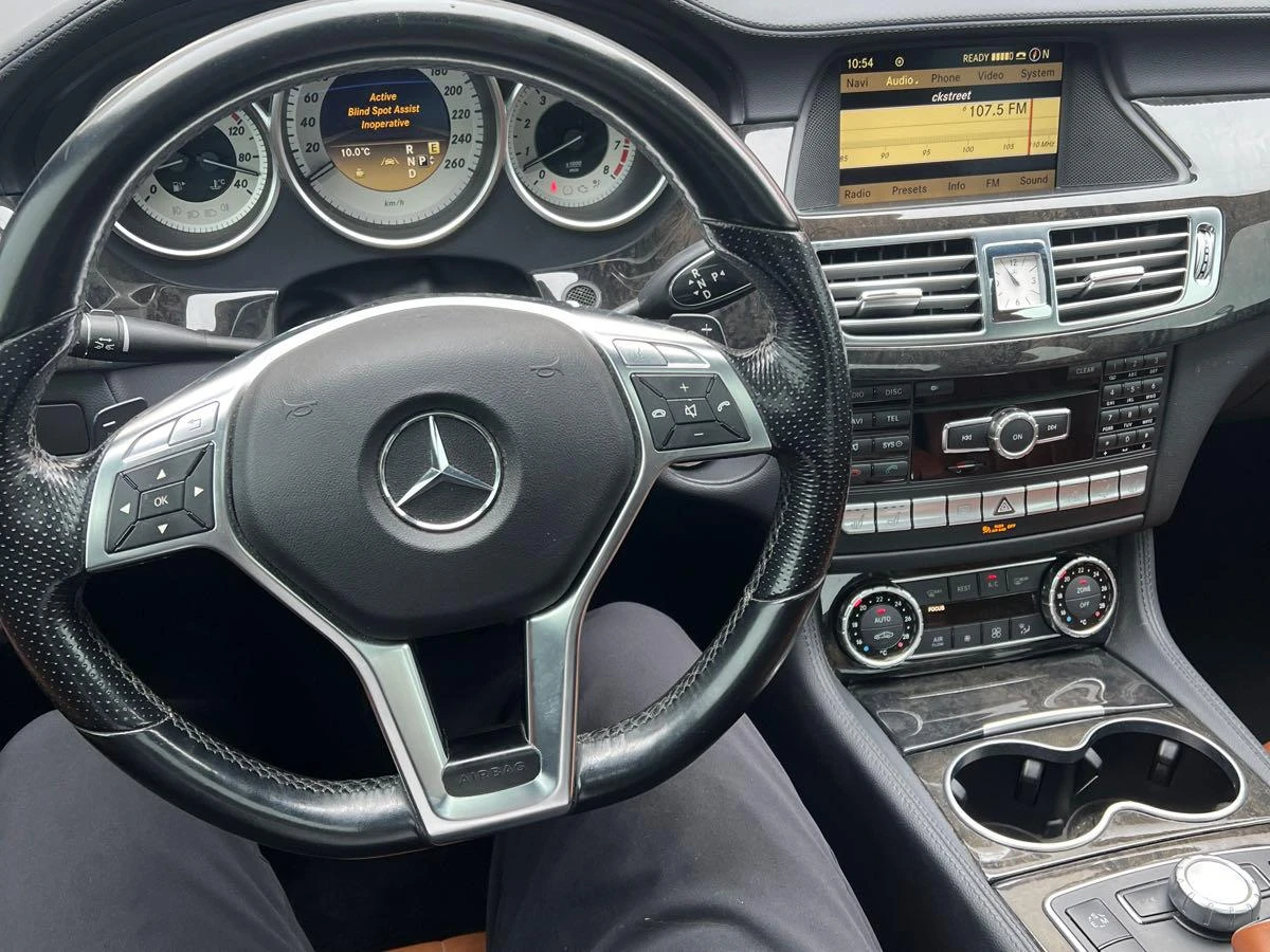 Mercedes-Benz CLS 550 * CARFAX* АВТОФИНАНСИРАНЕ* БЕЗ ПЪРВОНАЧАЛНА ВНОСКА - изображение 8