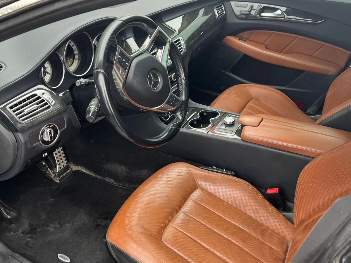 Mercedes-Benz CLS 550 * CARFAX* АВТОФИНАНСИРАНЕ* БЕЗ ПЪРВОНАЧАЛНА ВНОСКА - изображение 6