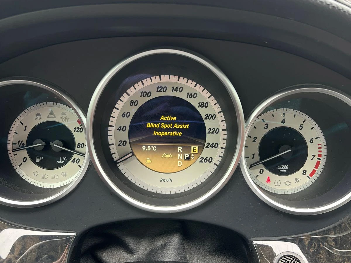 Mercedes-Benz CLS 550 * CARFAX* АВТОФИНАНСИРАНЕ* БЕЗ ПЪРВОНАЧАЛНА ВНОСКА - изображение 7