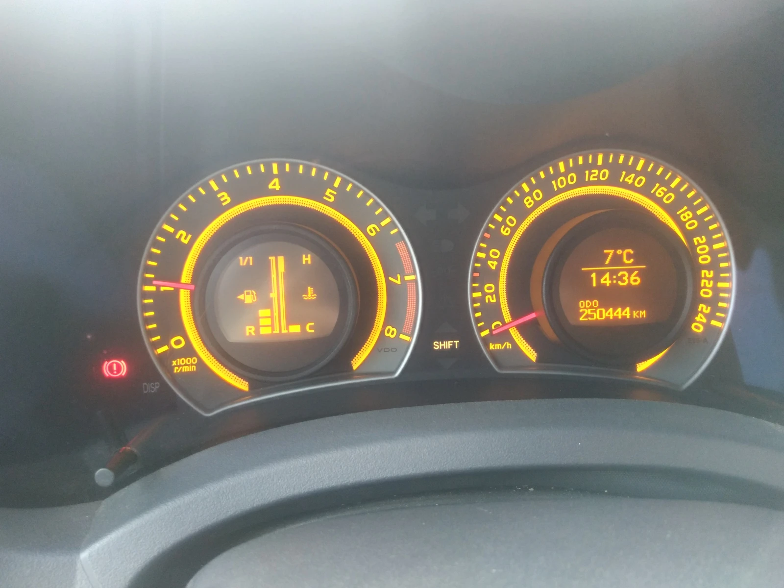 Toyota Auris  - изображение 9