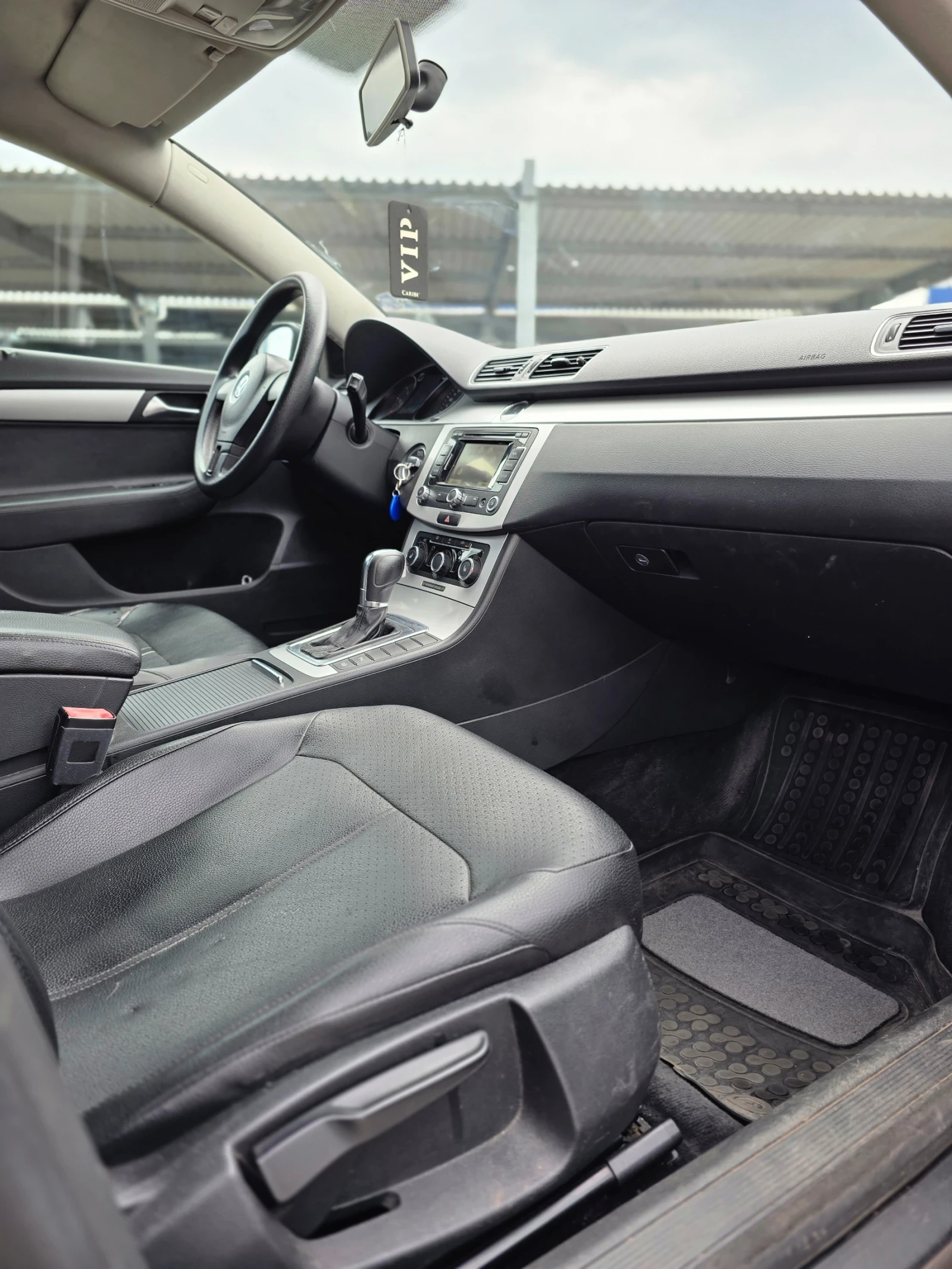 VW Passat 1.4 Фабричен Метан, 360  парктроник, подгрев, авто - изображение 7