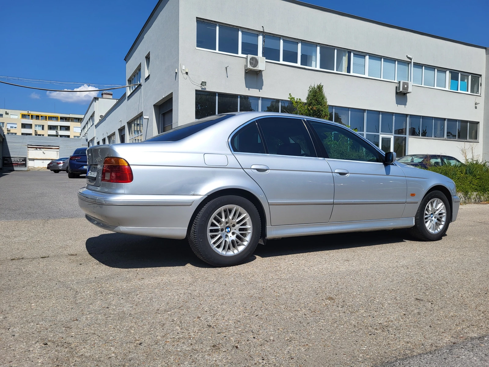 BMW 535 iA - изображение 3