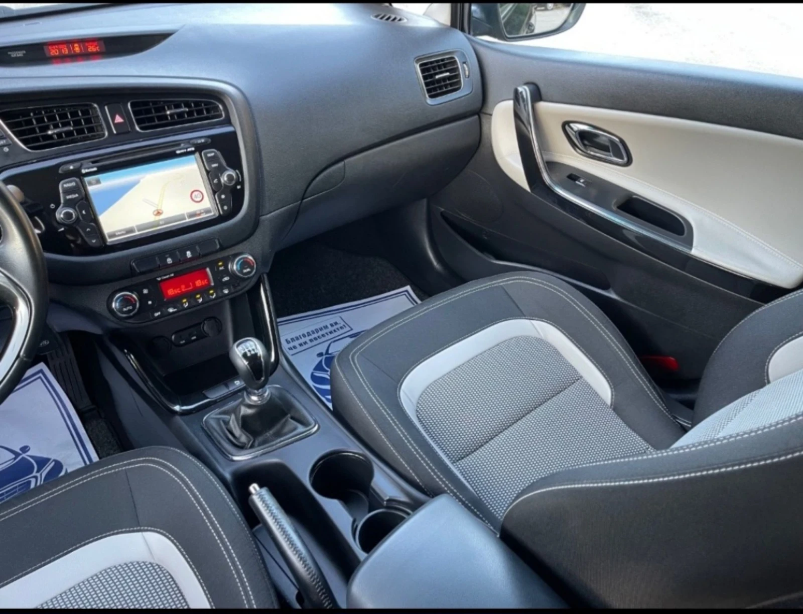 Kia Ceed  1.6CRDI* HighTec | Mobile.bg   11