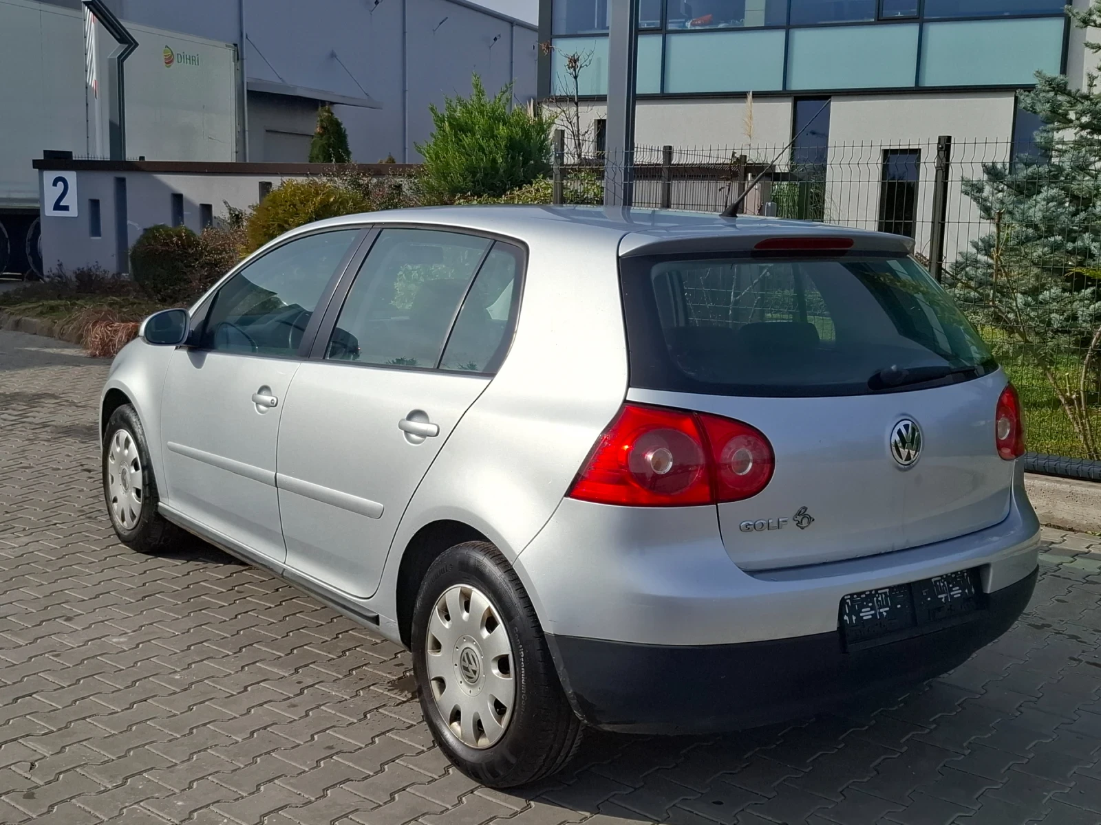 VW Golf 1.4i* (75��)* * FACELIFT* * ��� ����* *  | Mobile.bg � ����������� 12