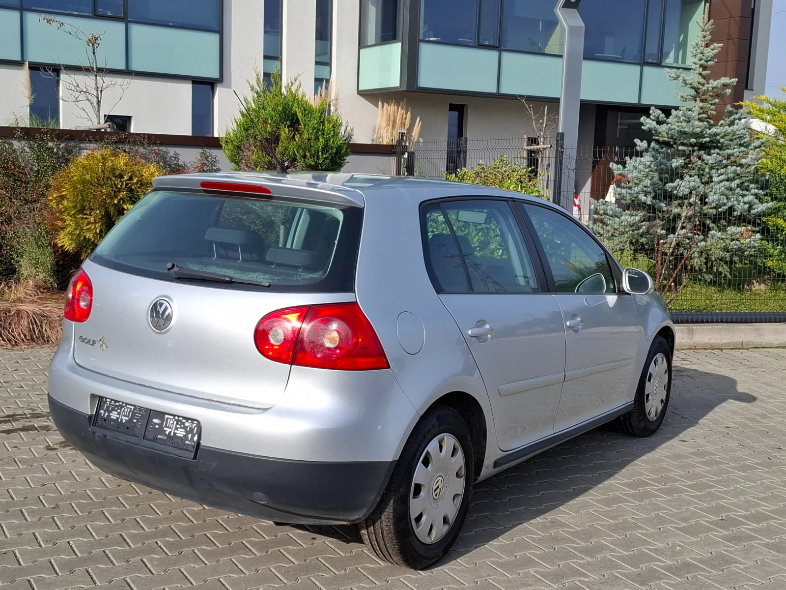VW Golf 1.4i* (75кс)* * FACELIFT* * НОВ ВНОС* *  - изображение 6