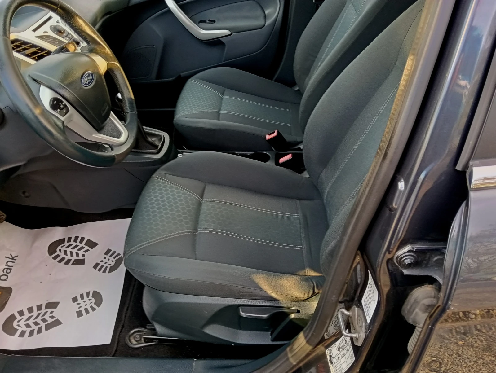 Ford Fiesta 1.6TDCI TITANIUM | Mobile.bg   9