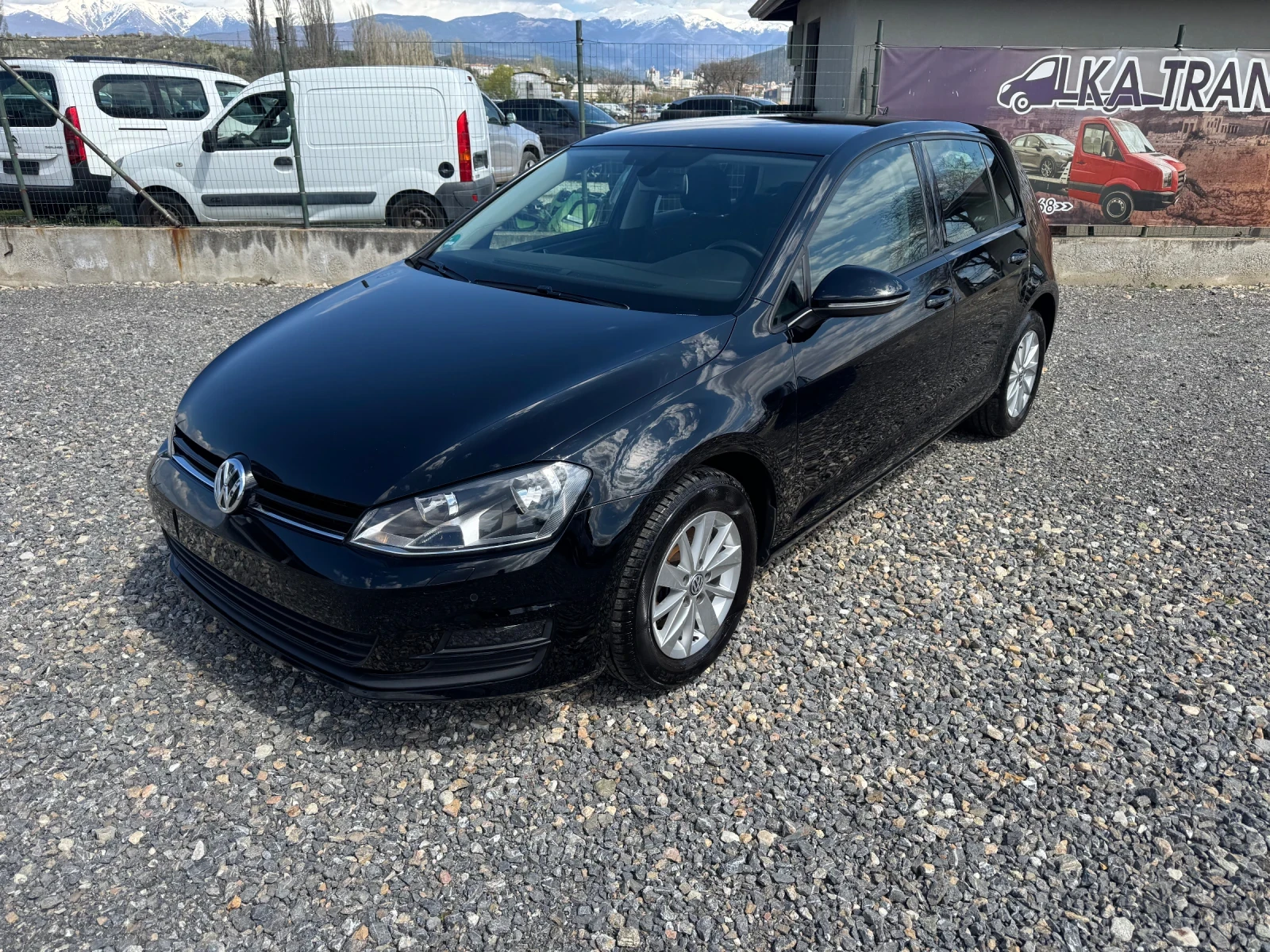 VW Golf 1.6TDI FULL EXTRA, снимка 3 - Автомобили и джипове - 53013683