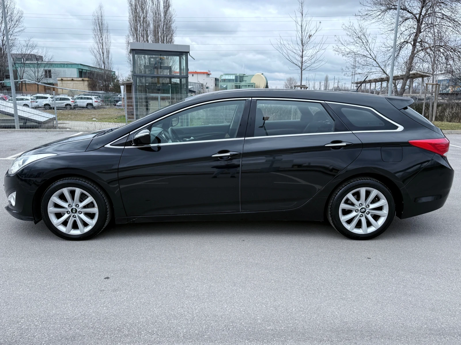 Hyundai I40 * 1.7CRDI* NAVI* CAMERA* KEYLESS*  - изображение 5