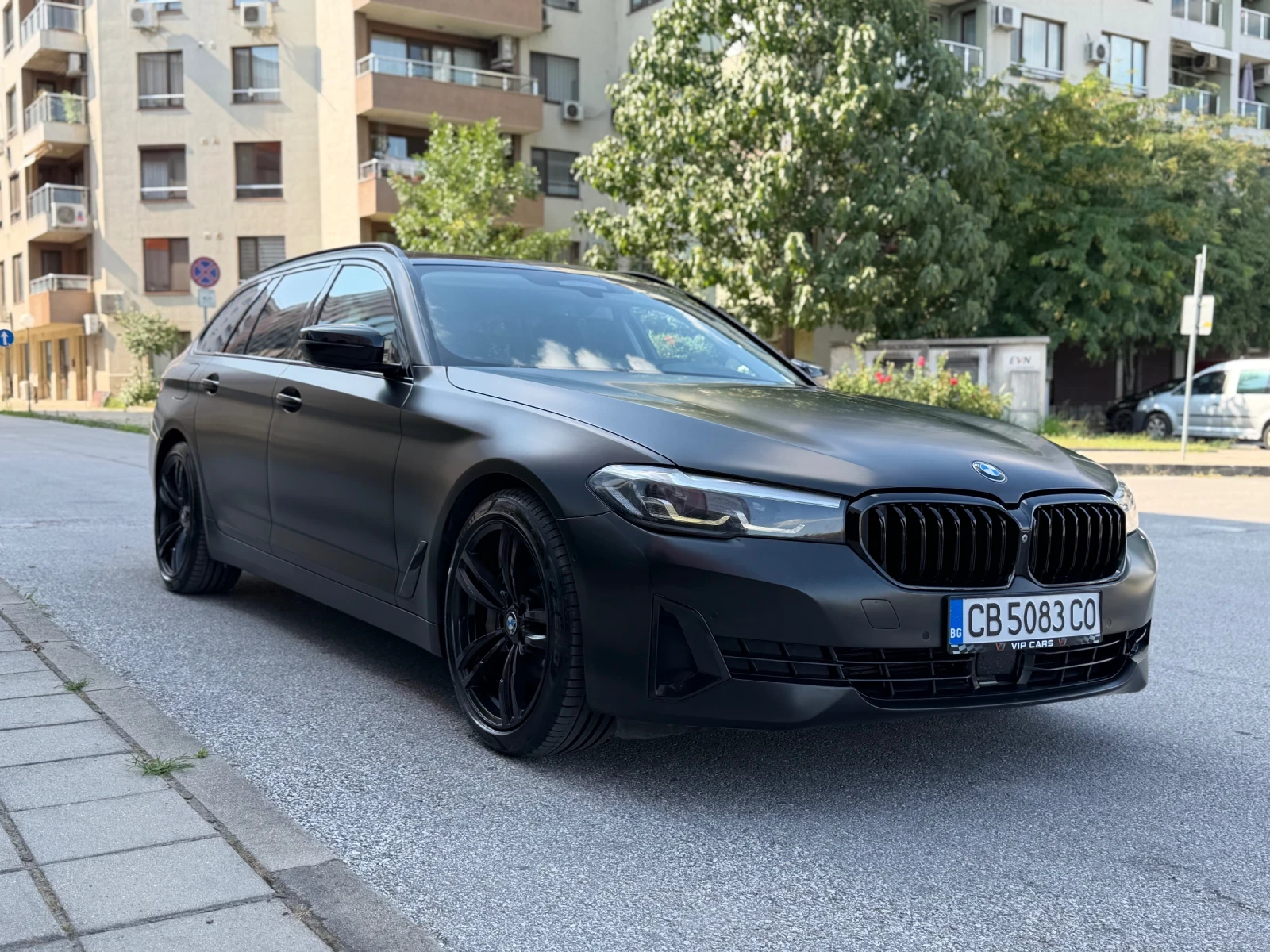 BMW 530 d Mild Hybrid , снимка 7 - Автомобили и джипове - 54094068