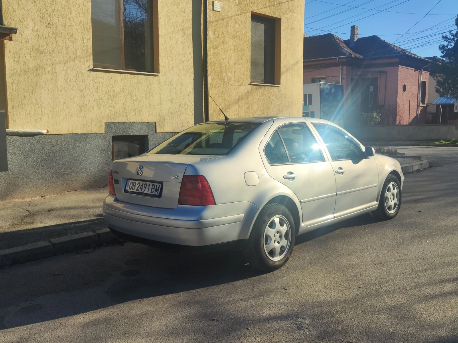 VW Bora V5, снимка 15 - Автомобили и джипове - 53756604