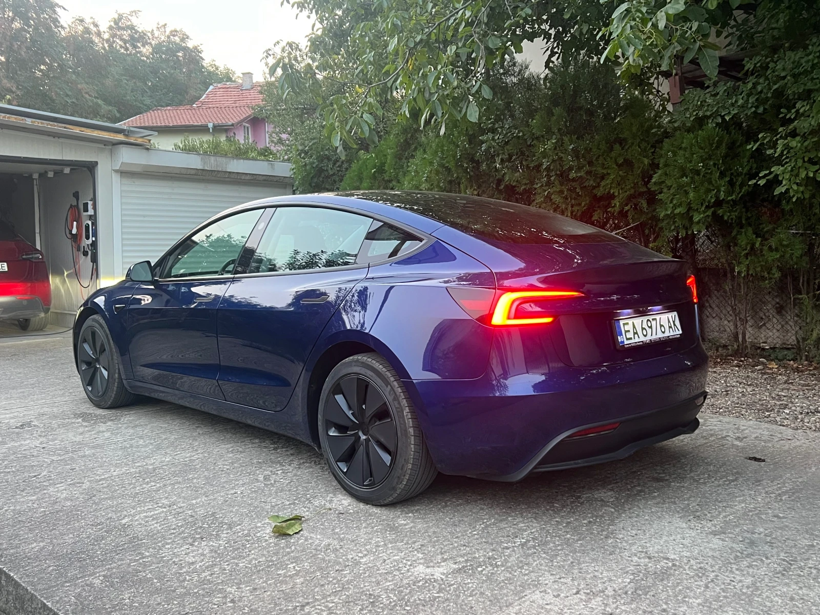Tesla Model 3 RWD, LFP | Mobile.bg � ����������� 4