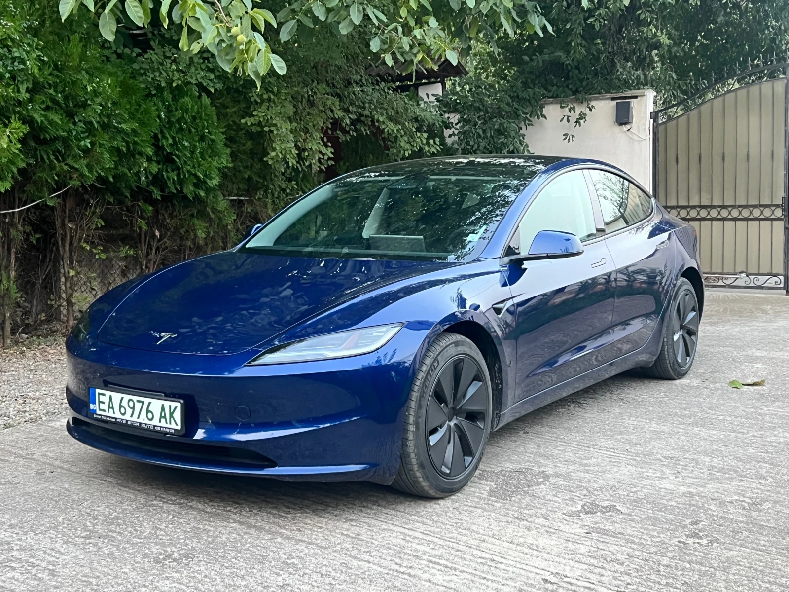 Tesla Model 3 RWD, LFP | Mobile.bg � ����������� 3