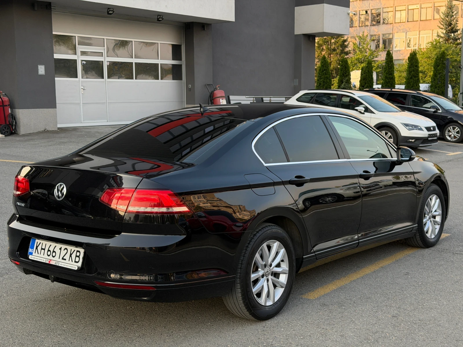 VW Passat, снимка 9 - Автомобили и джипове - 55999133