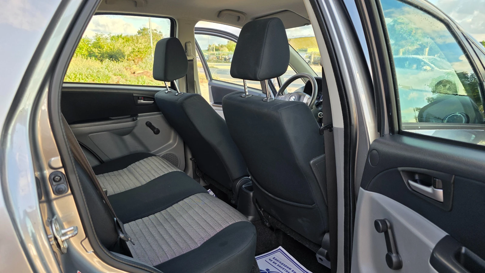 Suzuki SX4 УНИКАТ/4Х4/106000км, снимка 10 - Автомобили и джипове - 56260150
