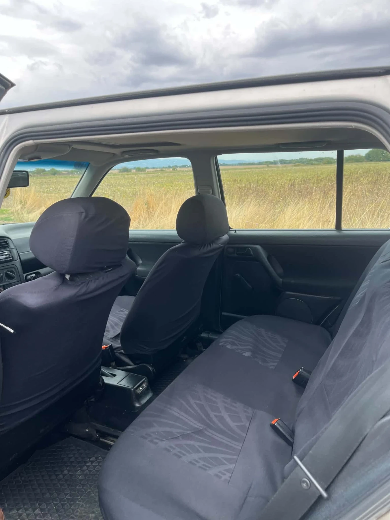 VW Golf 3, снимка 8 - Автомобили и джипове - 56275015