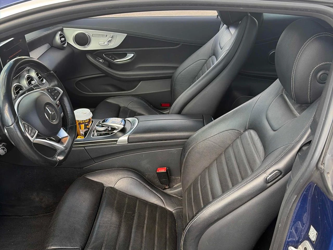 Mercedes-Benz C 300 AMG pack* Distronic* 360* Пано* Подгрев, снимка 10 - Автомобили и джипове - 56315311