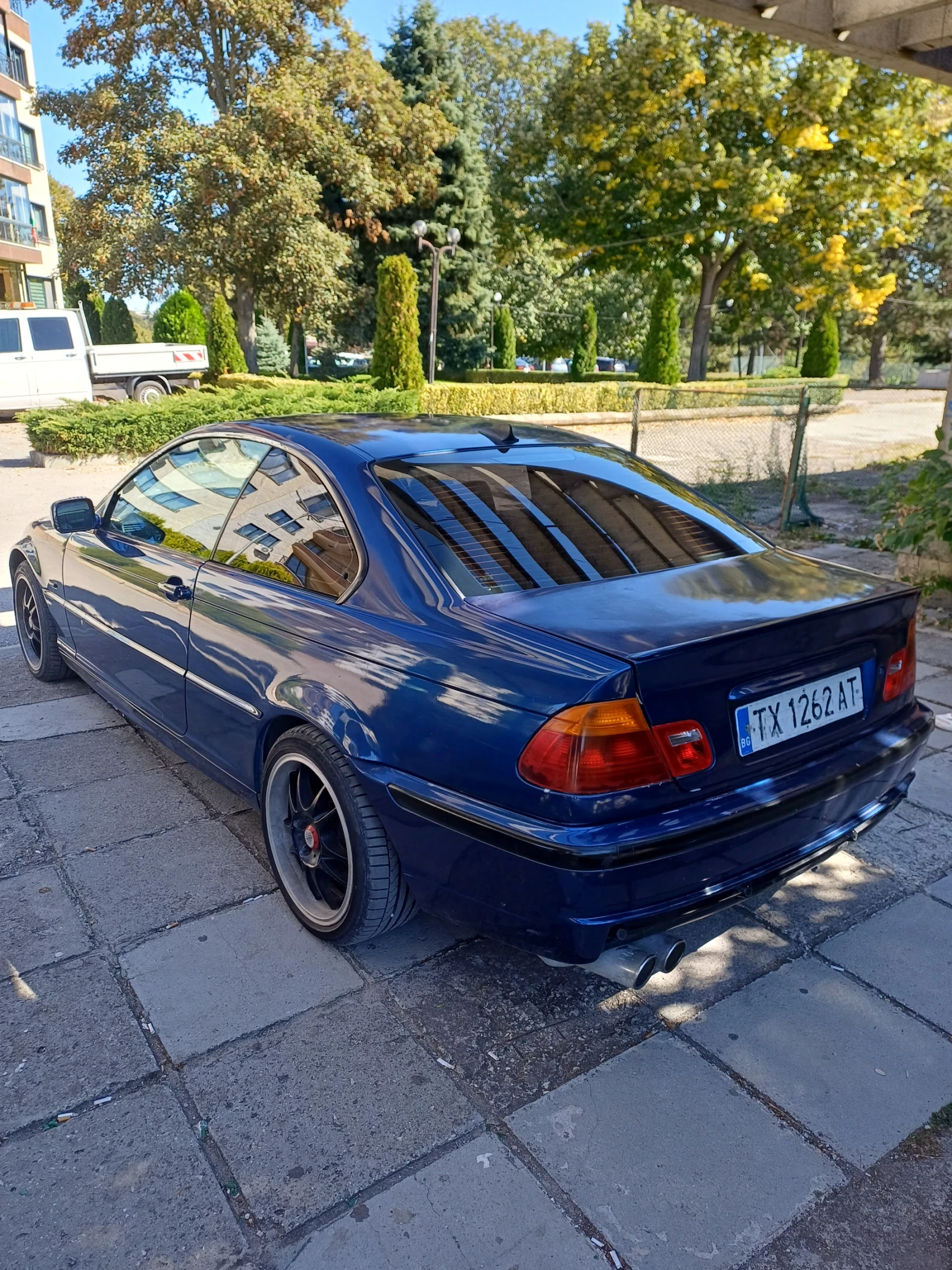 BMW 323, снимка 7 - Автомобили и джипове - 56353362