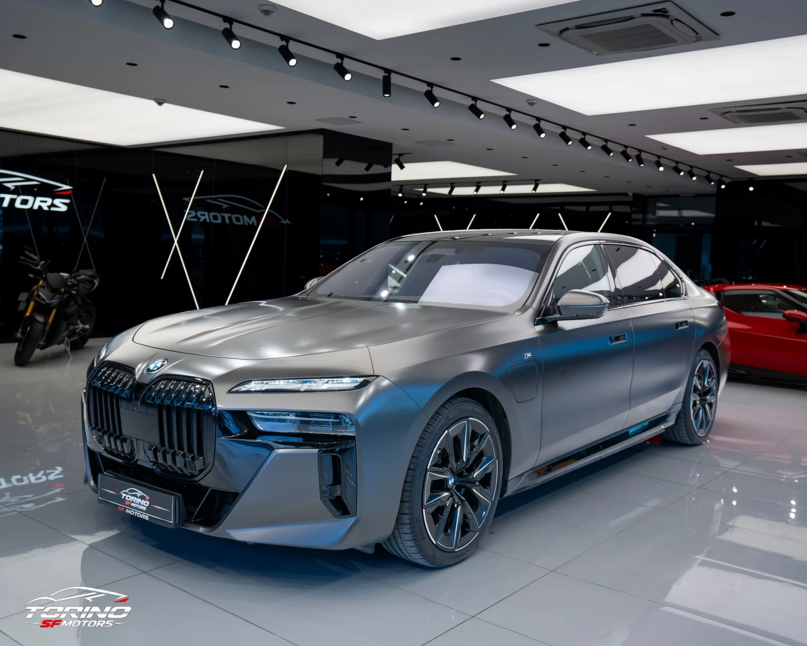 BMW 750  TV* M SPORT PLUS* EXECUTIVE* xDrive* PANO* FULL* 