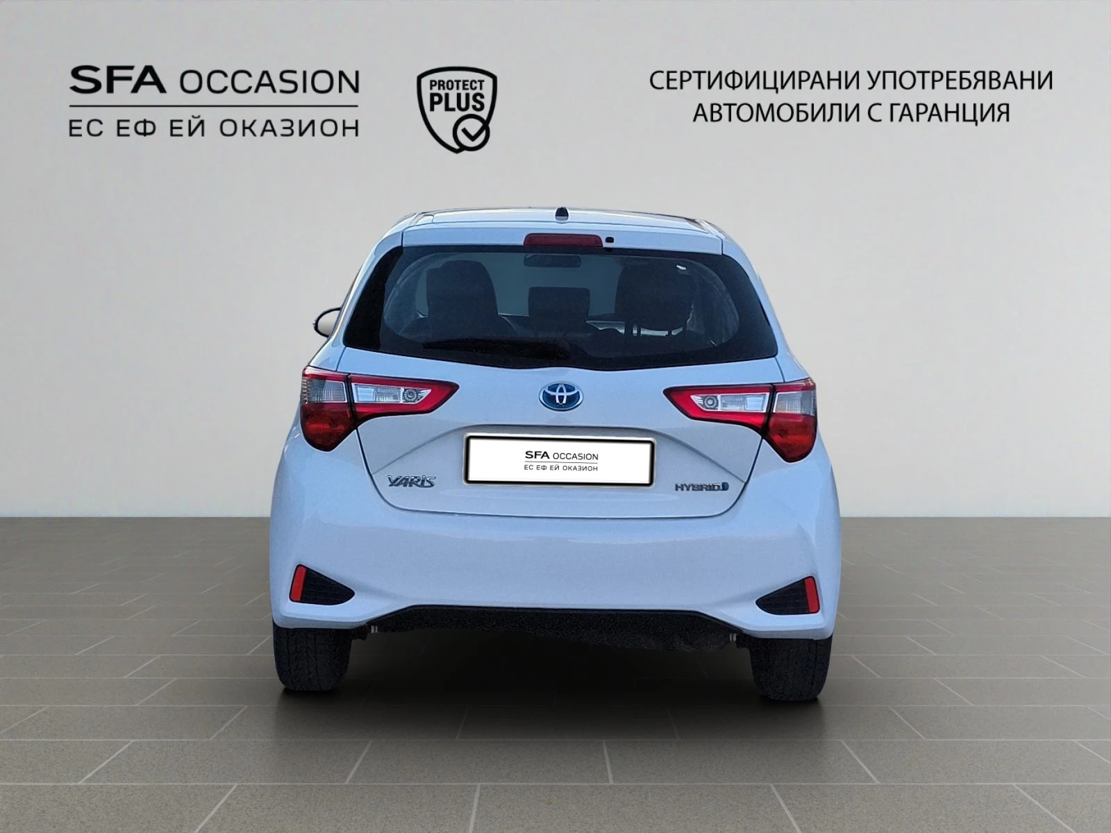 Toyota Yaris HYBRID 1.5E / 75HP EAT E6//2001R09 | Mobile.bg � ����������� 6