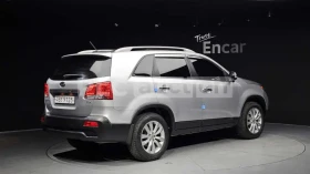 Kia Sorento 2.0 CRDI | ПОДГРЕВ | КАМЕРА | ВКЛЮЧЕН ТЕХНОТЕСТ, снимка 3