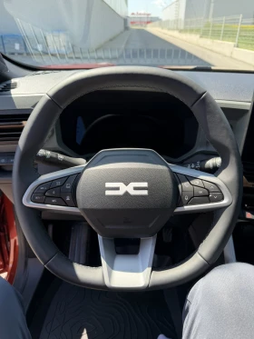 Dacia Bigster Extreme 155, снимка 8