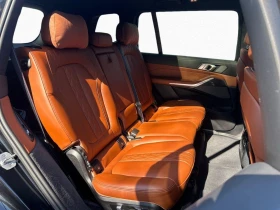 BMW X7 M60i/xDrive/CARBON/H&K/HEAD UP/PANO/360/ICONIC GLO | Mobile.bg    11