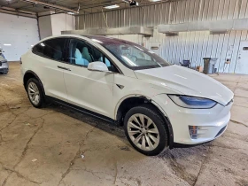 Tesla Model X 75D* AWD* ПОДГРЕВ* КАМЕРИ* ПАНОРАМА | Auto.bg — изображение 3