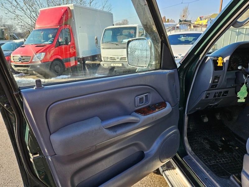 Toyota Land cruiser 3.0 D4D-FULL, снимка 8 - Автомобили и джипове - 43464192