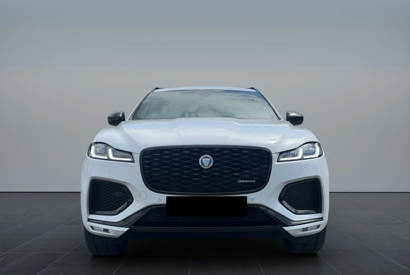 Jaguar F-PACE P400e AWD = R-Dynamic HSE= Гаранция, снимка 1 - Автомобили и джипове - 47630876