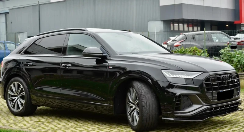 Audi Q8, снимка 6 - Автомобили и джипове - 48035817