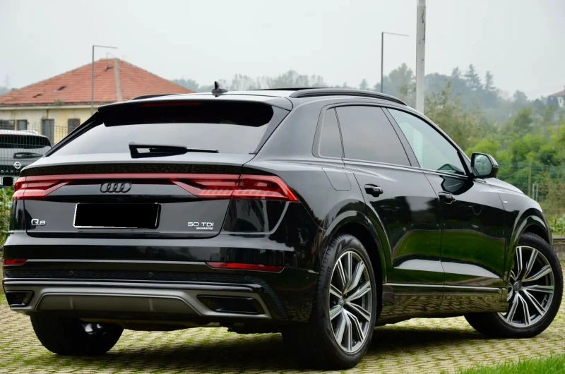 Audi Q8, снимка 5 - Автомобили и джипове - 48035817