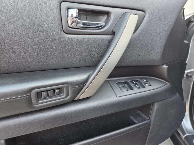 Infiniti Fx 35 3.5газ/бензин, 280к.с.| Камера | Шибедах , снимка 10 - Автомобили и джипове - 51378144